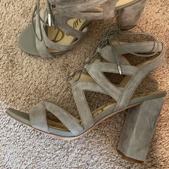 Sam Edelman lace up heels - Picture 2 of 10